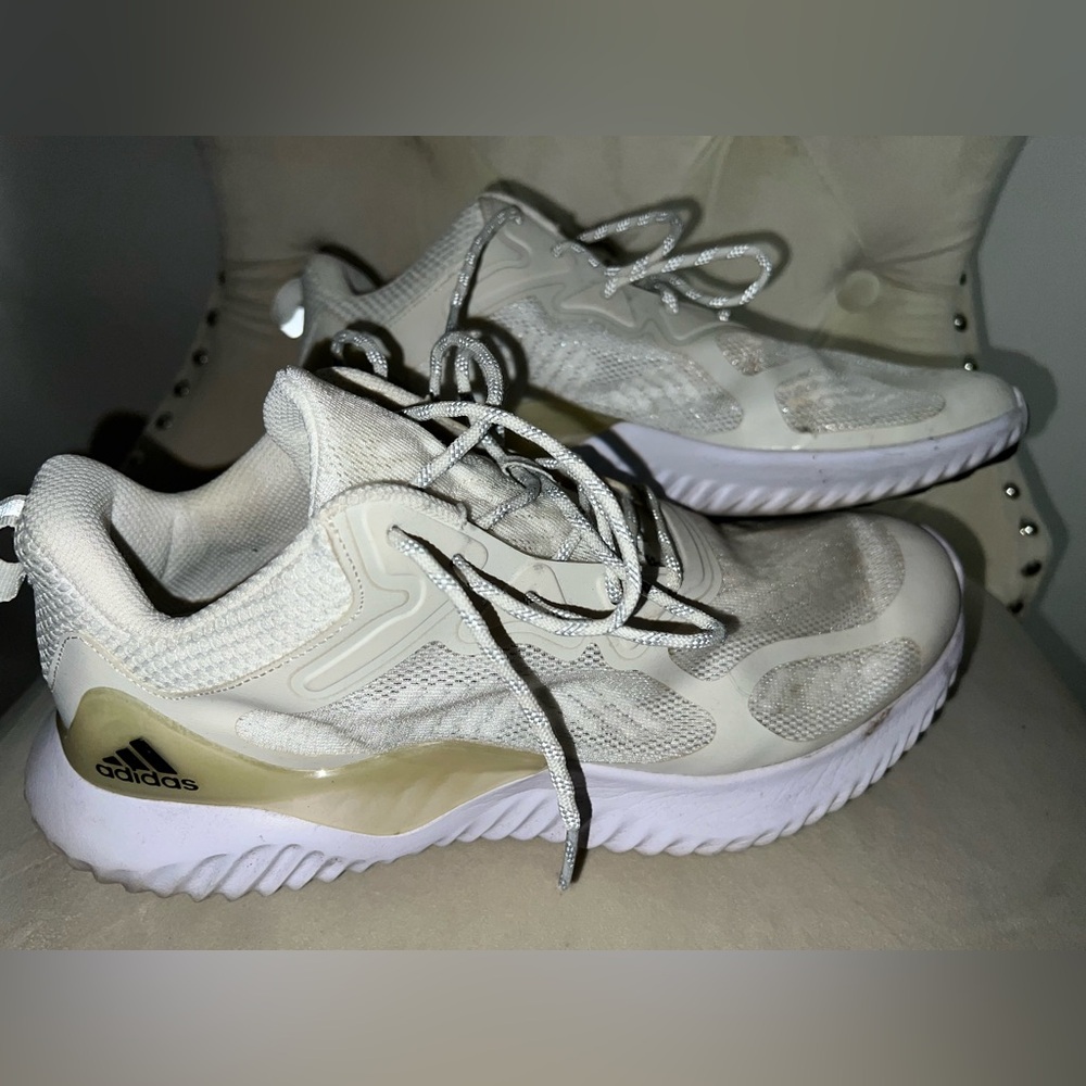 Adidas glow in the dark ultra boost size 9.5